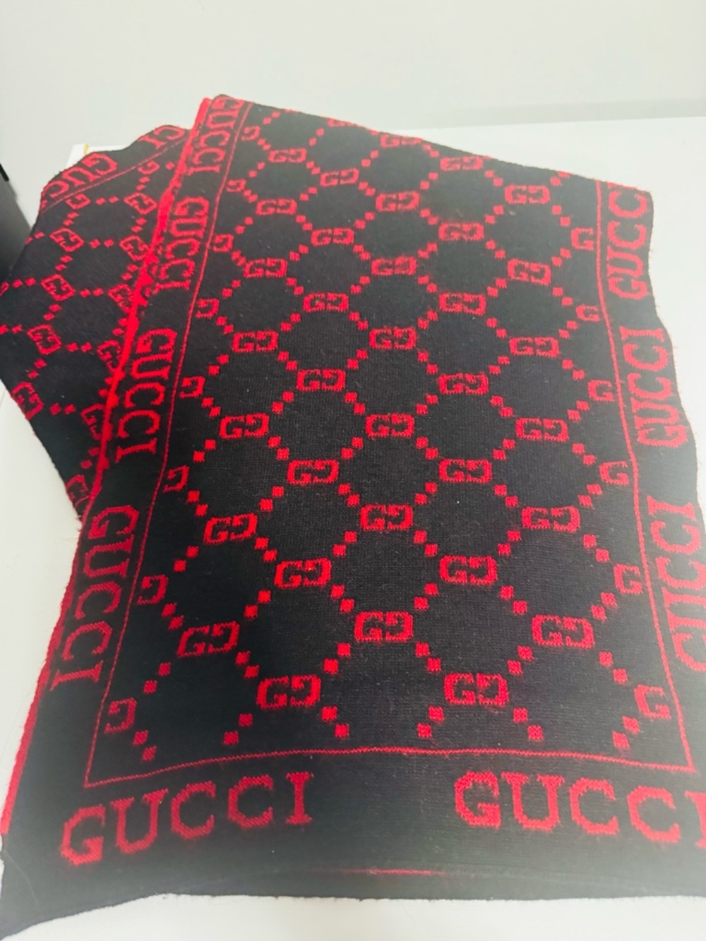 Gucci Black and Red GG Jacquard Scarf